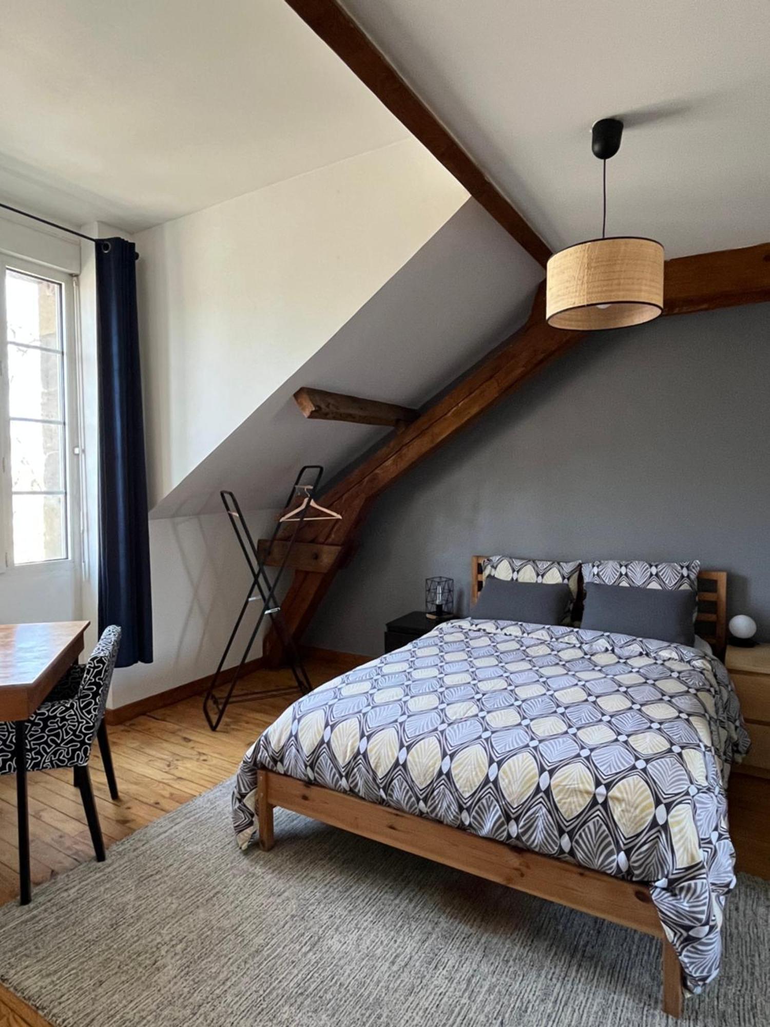 Duplex De Charme En Centre Ville Avec Terrasse Бриве-ла-Гаилларде Экстерьер фото